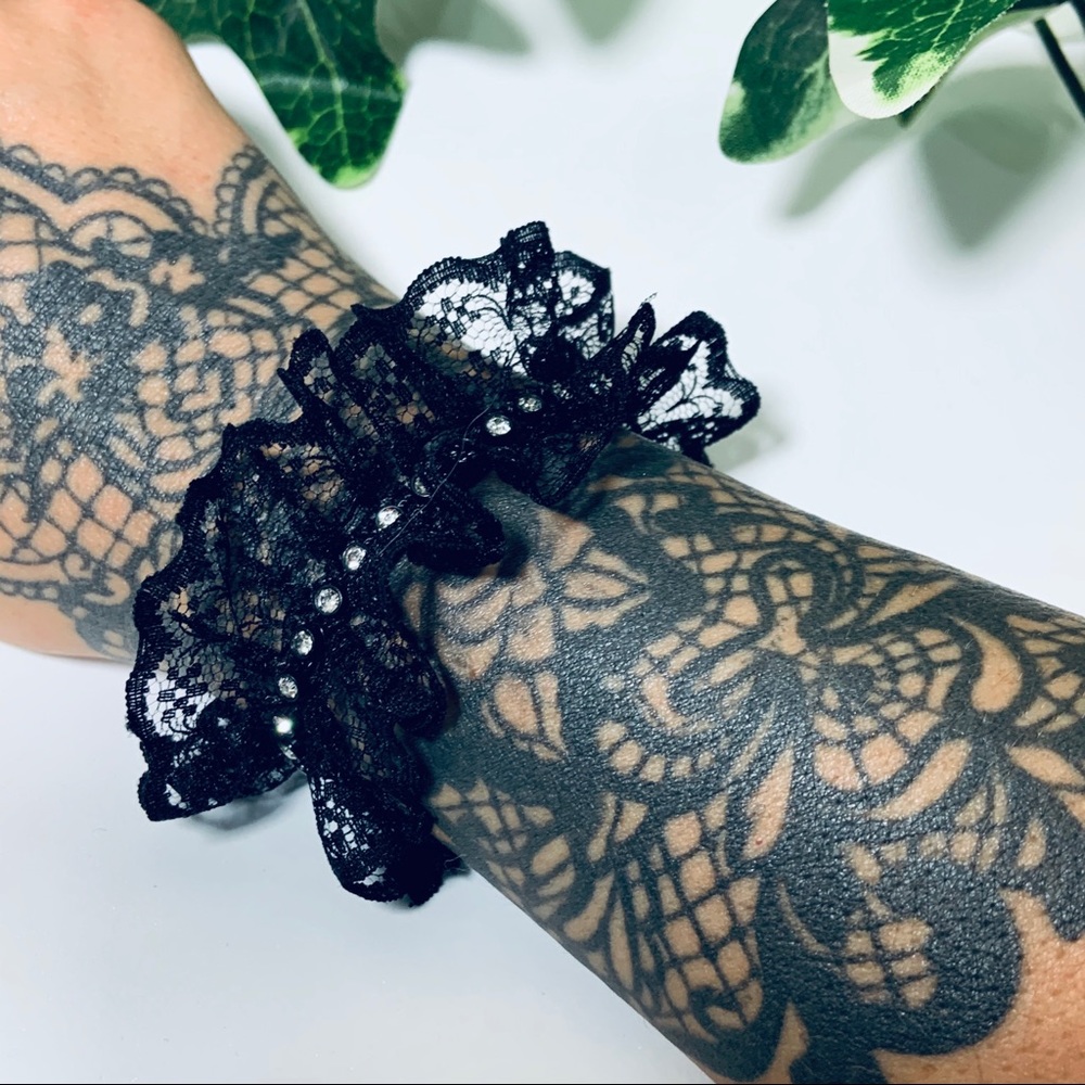 Victorian Steampunk Lace Bracelet New